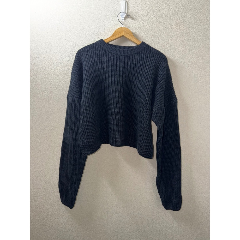 Women's White Fox Cropped Sweater Size Small